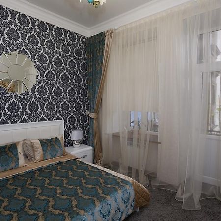 Apartments On Bunina 28 Odesa Exterior photo