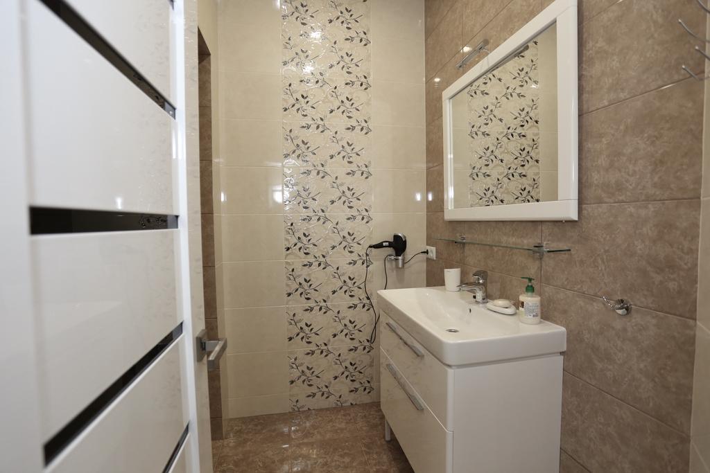 Apartments On Bunina 28 Odesa Exterior photo
